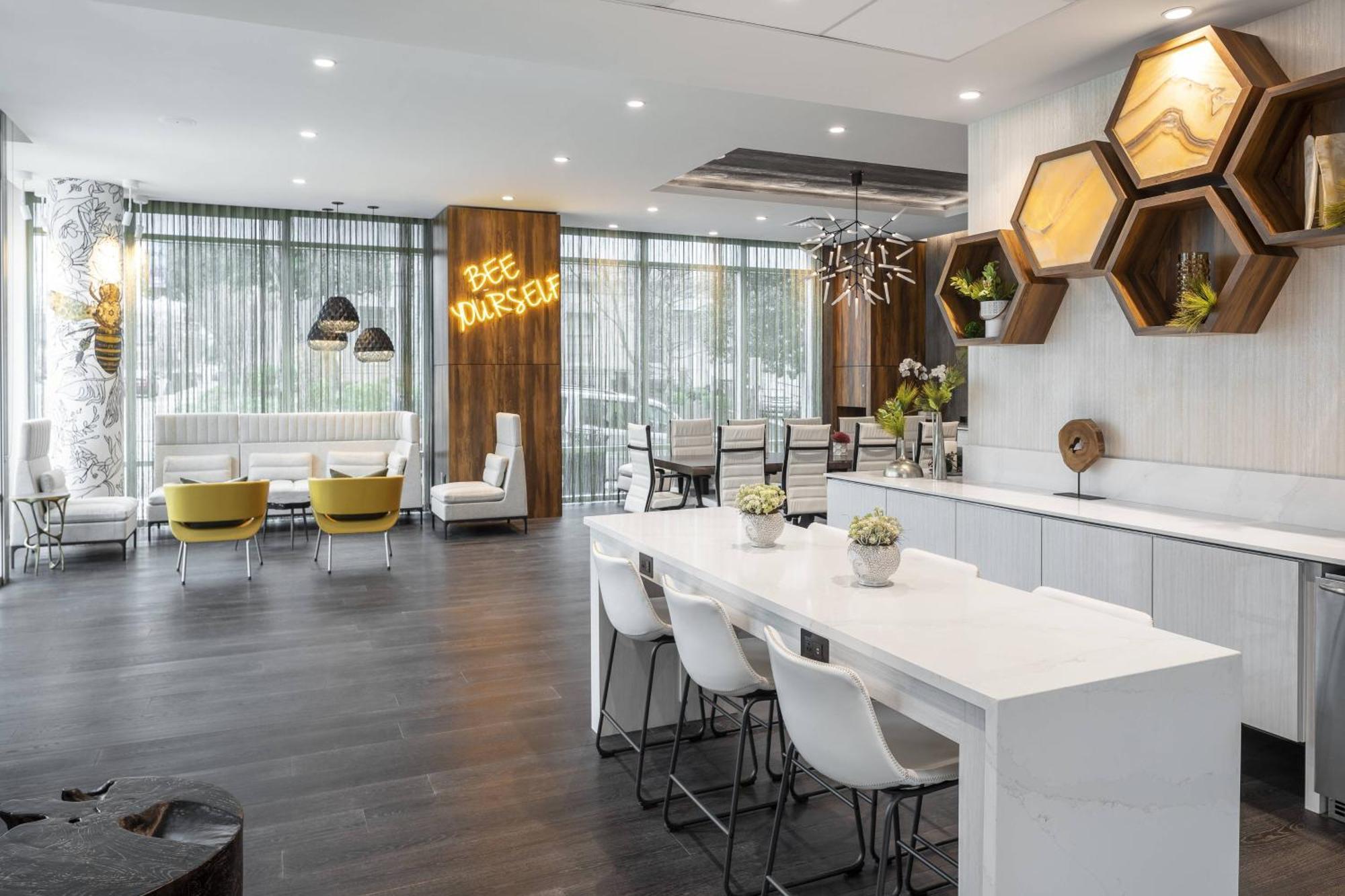 Springhill Suites By Marriott Greenville Downtown Екстер'єр фото