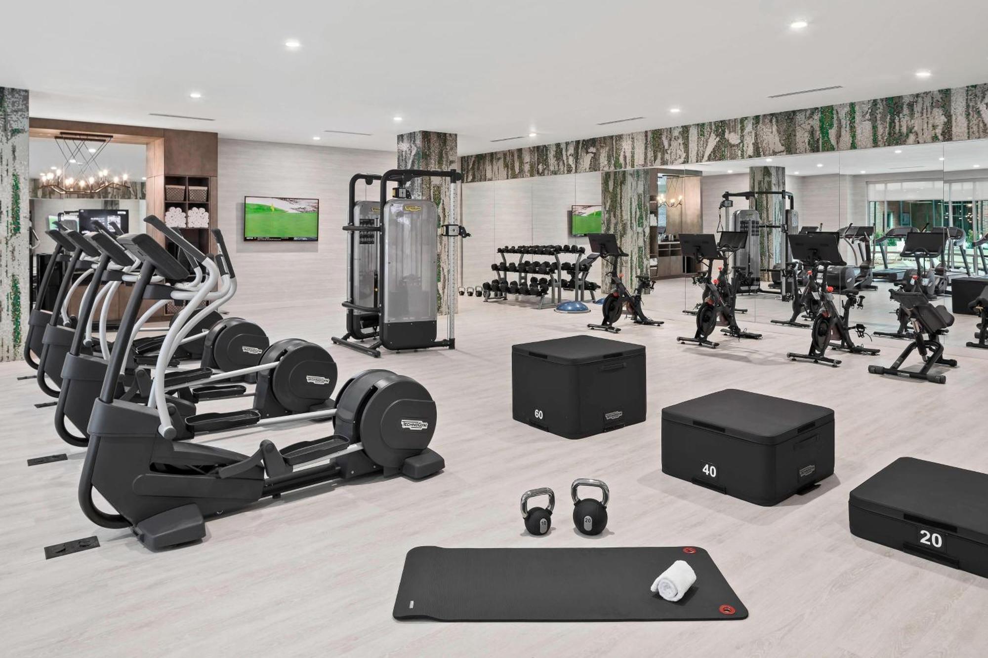 Springhill Suites By Marriott Greenville Downtown Екстер'єр фото